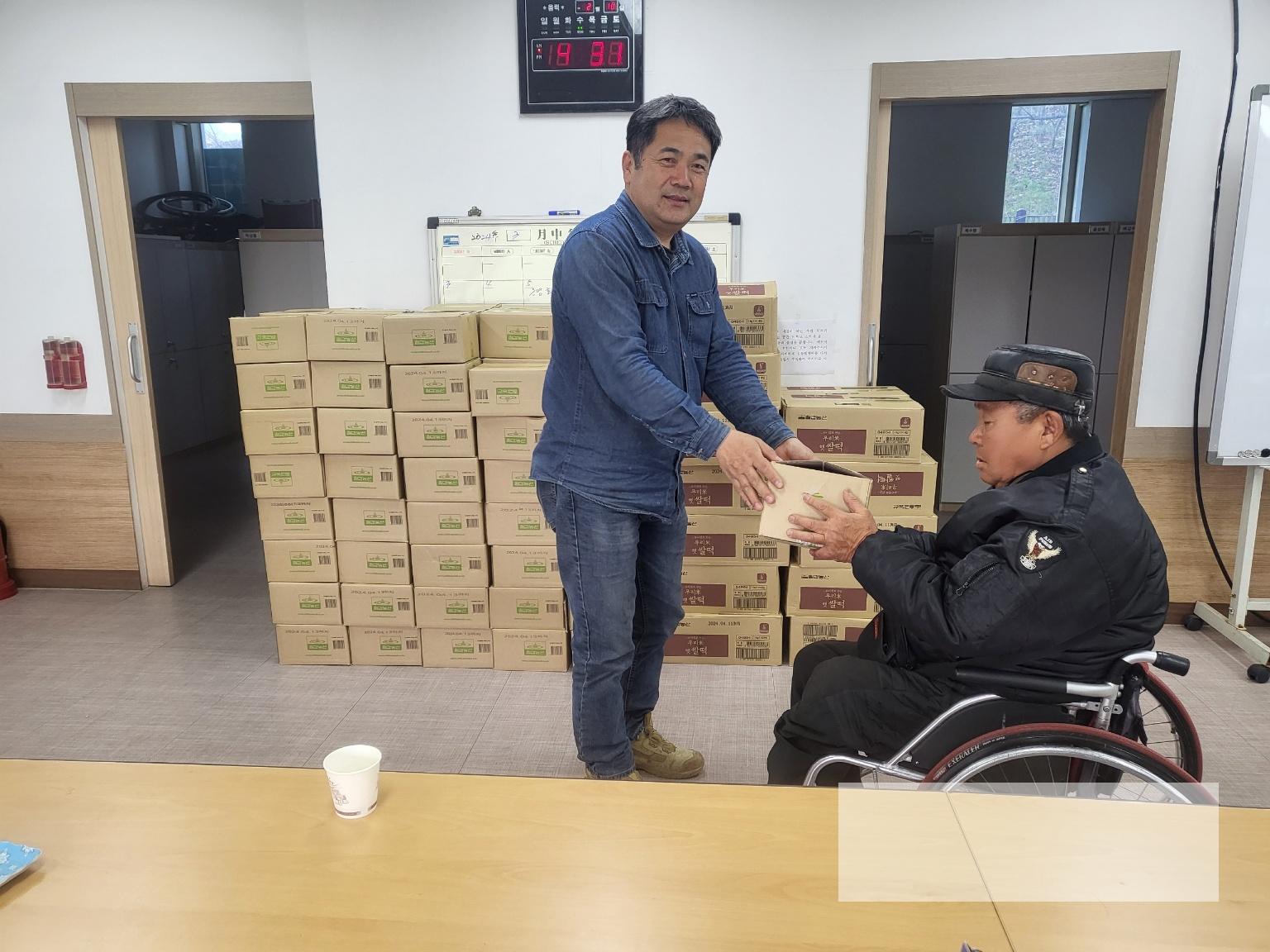 /user/s/sw135/editor/2504/2551ec85d6c2cd8484f8baca8437bd47_1744335423_8762.jpg 이미지크게보기