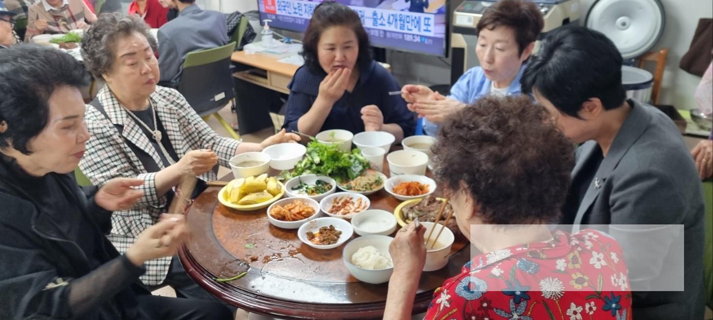 /user/s/sw135/editor/2504/b91354681c785e183a68d1f8b5c0c5e6_1744261100_622.jpg 이미지크게보기