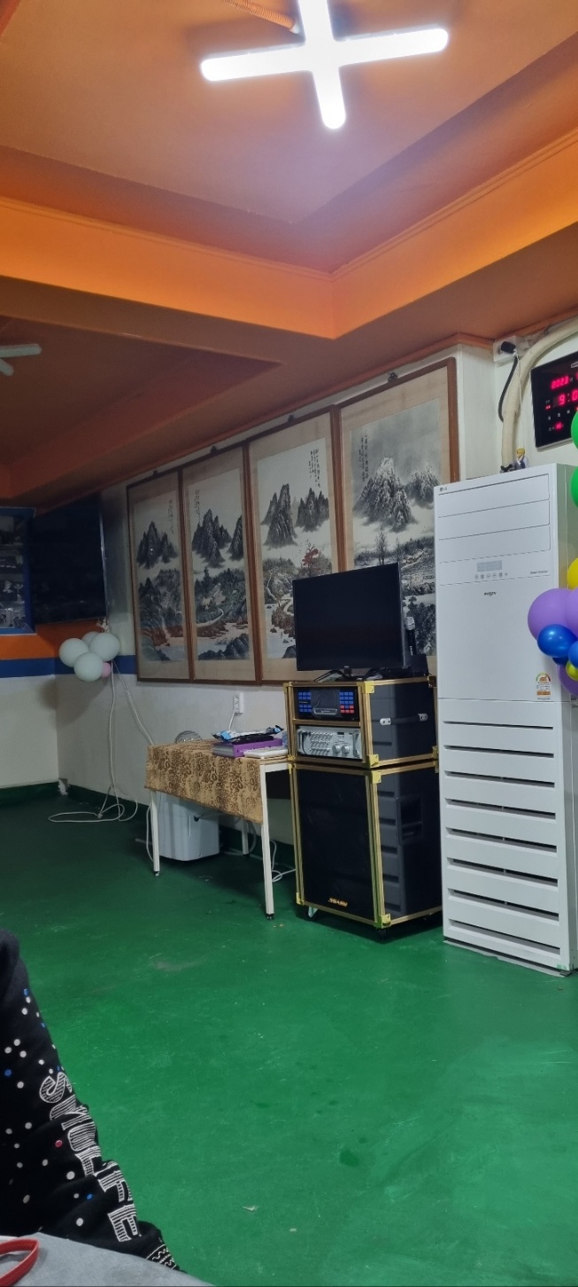 /user/s/sw135/editor/2504/f5e79b0d5a0dcee1e06a4477ac8ae3b9_1744166388_5279.jpg 이미지크게보기
